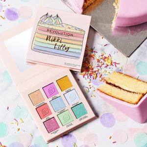 Limited Pastel Shimmering Delight Eyeshadow Palette